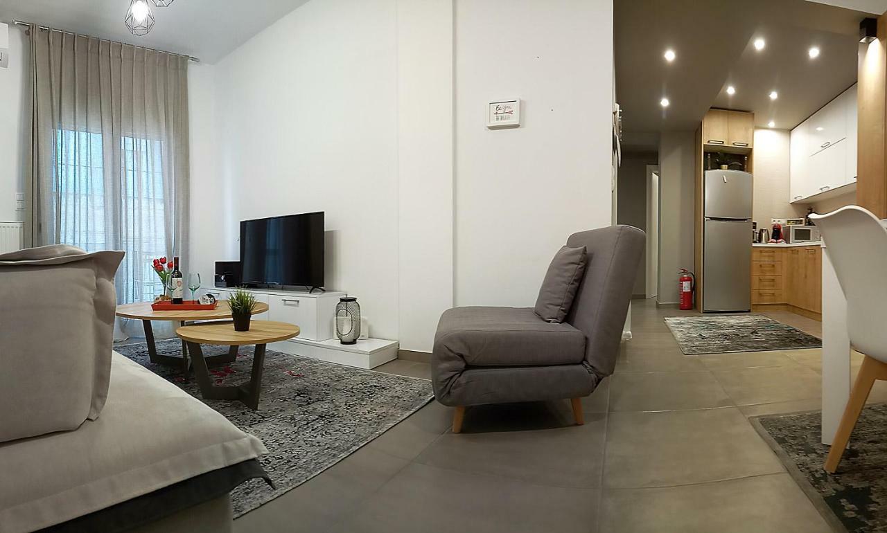 Heliconia Deluxe Apt Must *